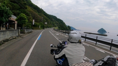 05_R.jpg